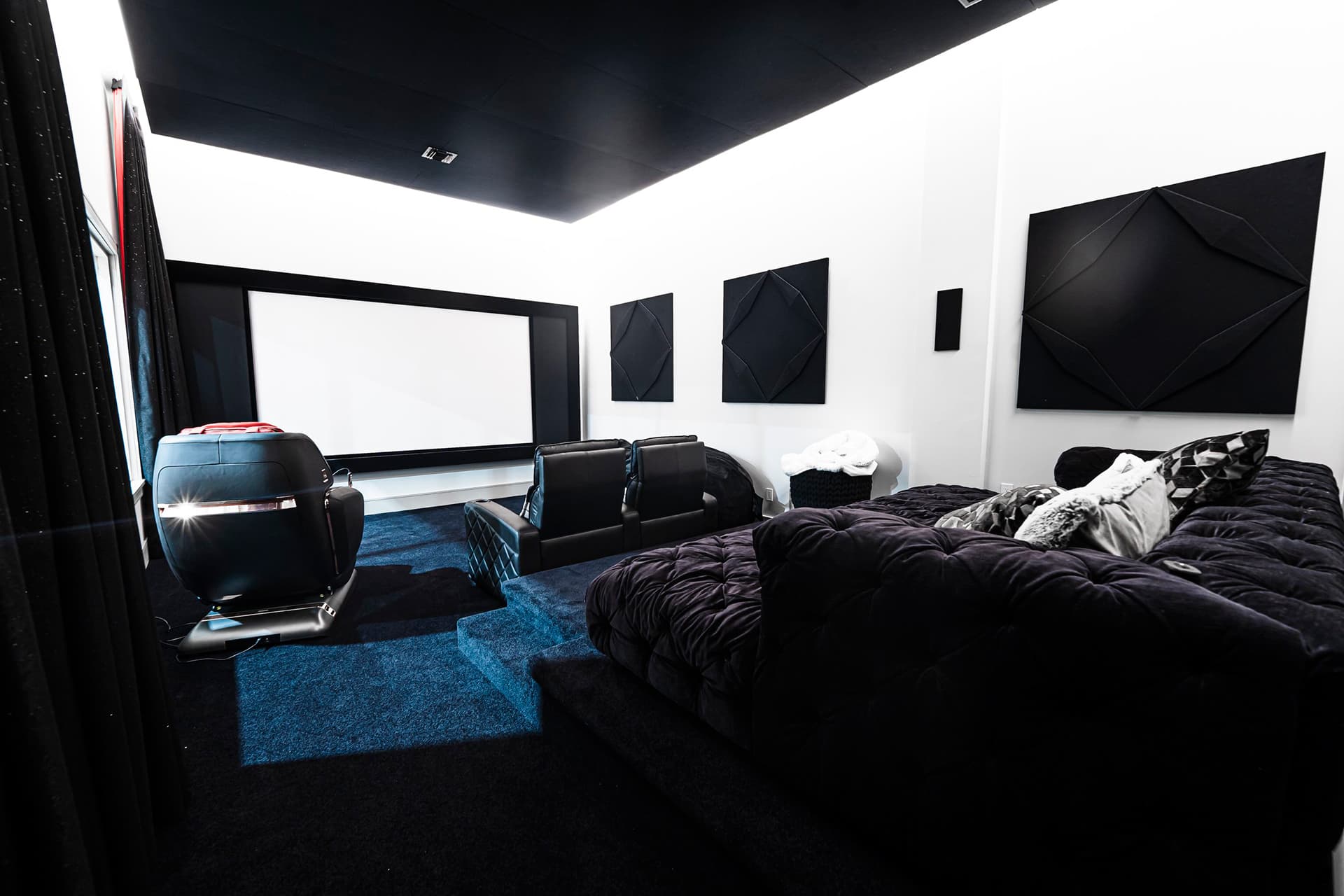 Daisy Orlando Home Theater 23