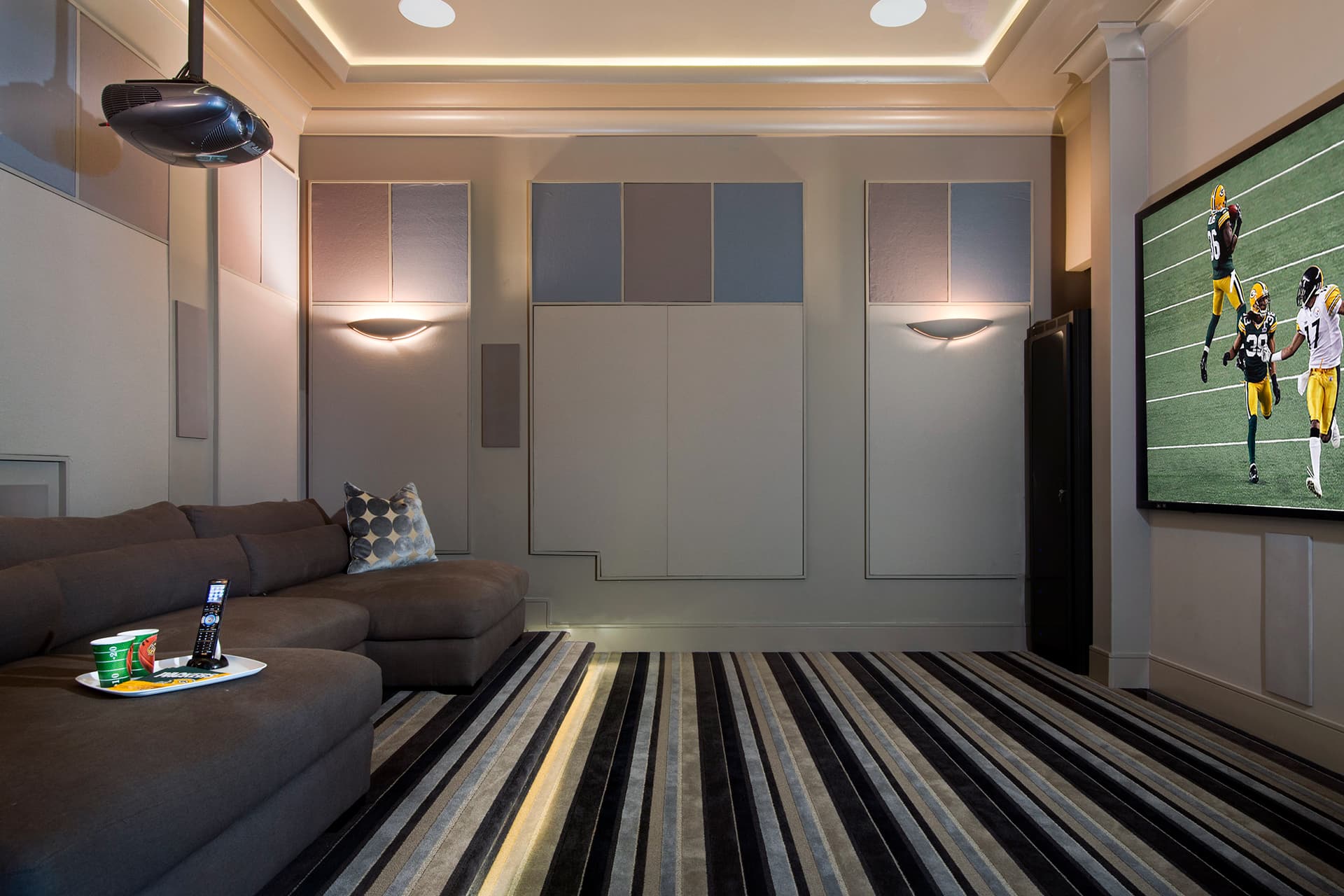 Daisy Orlando Home Theater 33